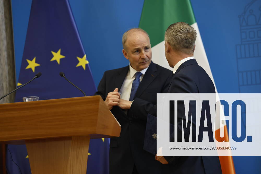 Peter Magyar - Micheal Martin meeting in Budapest BUDAPEST, HUNGARY - JUNE 04: Hungary s Prime Minister Peter Magyar (R) and Ireland s Prime Minister Micheal Martin (L) hold a joint press conference at the foreign ministry in Budapest, Hungary, on June 4, 2026. Arpad Kurucz Anadolu Budapest Hungary. Editorial use only. Please get in touch for any other usage.