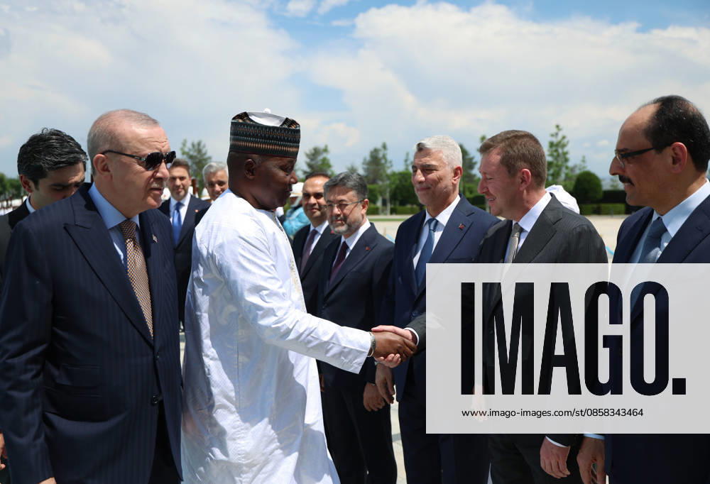 Turkish President Erdogan welcomes Nigerien President Tchiani in Ankara ANKARA, TURKIYE - JUNE 04: (---- - MANDATORY CREDIT - TURKISH PRESIDENCY MURAT CETINMUHURDAR HANDOUT - NO MARKETING NO ADVERTISING CAMPAIGNS - DISTRIBUTED AS A SERVICE TO CLIENTS----) Nigerien President Abdourahamane Tchiani shakes hands with Secretary General of the Turkish Presidency Hakki Susmaz (2nd R) during an official welcome ceremony hosted by Turkish President Recep Tayyip Erdogan (L) at the Presidential Complex in Ankara, Turkiye on June 04, 2026. Turkish Health Minister Kemal Memisoglu, Turkish Minister of Agriculture and Forestry Ibrahim Yumakli, Turkish Industry and Technology Minister Mehmet Fatih Kacir, Turkish Energy and Natural R