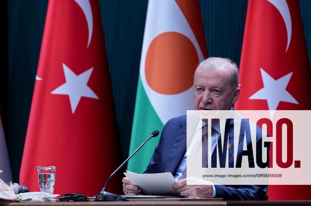 Turkiye and Niger sign joint agreements in Ankara ANKARA, TURKIYE - JUNE 04: Turkish President Recep Tayyip Erdogan and Nigerien President Abdourahamane Tchiani (not seen) hold a press meeting after their one-on-one and interdelegation meetings at the Presidential Complex in Ankara, Turkiye on June 04, 2026. Ercin Erturk Anadolu Ankara Turkey. Editorial use only. Please get in touch for any other usage.
