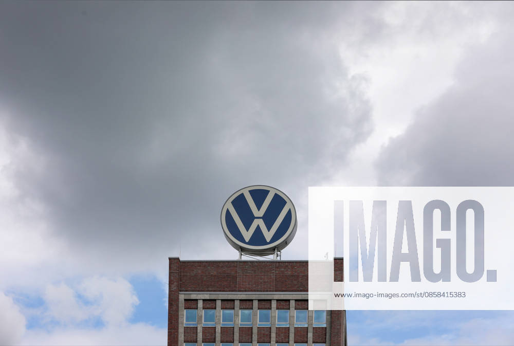 VW Wolfsburg, 03 06 2026, Volkswagen AG headquarters, VW high-rise building, administration, VW sign on the building Lower Saxony Germany