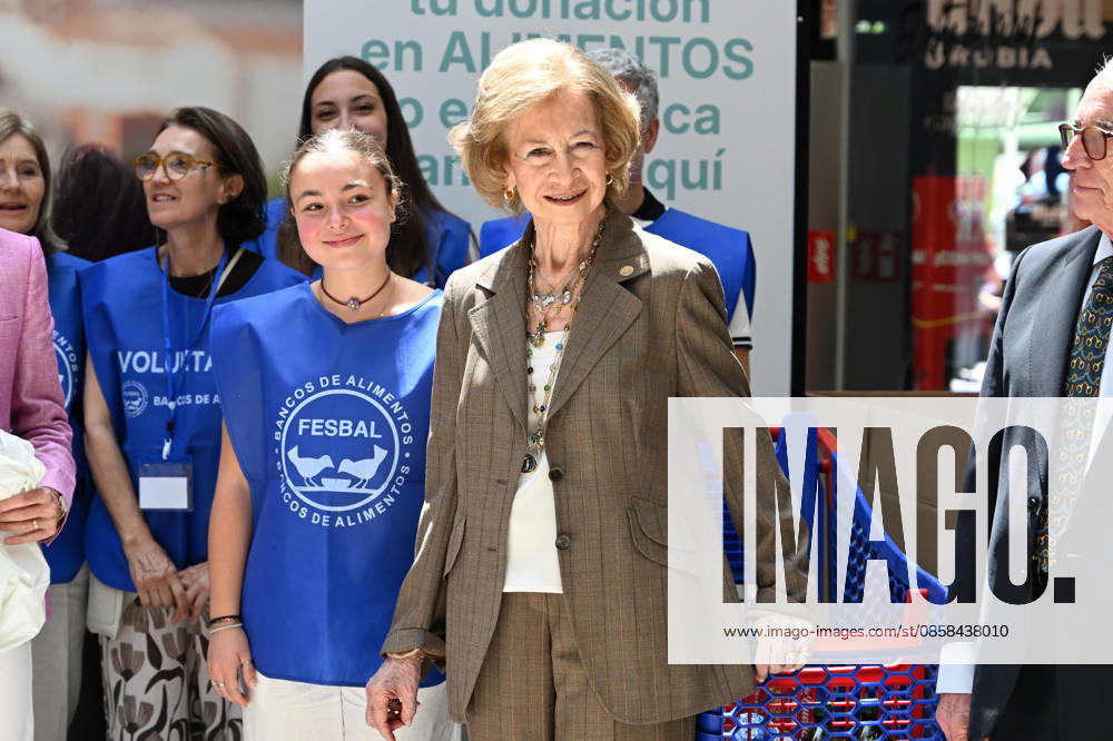 Queen Sofia visits one of the donation points on the occasion of the beginning of the Spring Collection of the Spanish Federation of Food Banks Queen Sofia visits one of the donation points on the occasion of the beginning of the Spring Collection of the Spanish Federation of Food Banks, on June 5, 2026, in Madrid Spain REINA SOFIA SOLIDARITY FOOD BANK JUNE 5, 2026 José Madrid Madrid Madrid Spain