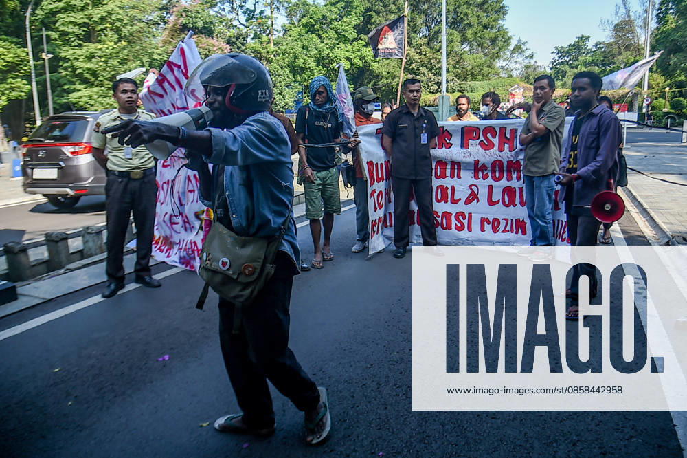 Papuan student activists protested during World Environment Day celebrations in Bandung, Indonesia. They opposed the National Strategic Project (PSN) and geothermal project in the Gede Pangrango area of Ã¢â‚¬¹Ã¢â‚¬¹West Java, as well as the seizure of indigenous land, criminalization, and militarism in Papua. They also called for a free Palestine and an end to Israeli oppression. Bandung Indonesia - ZUMAr272 20260605_zip_r272_014