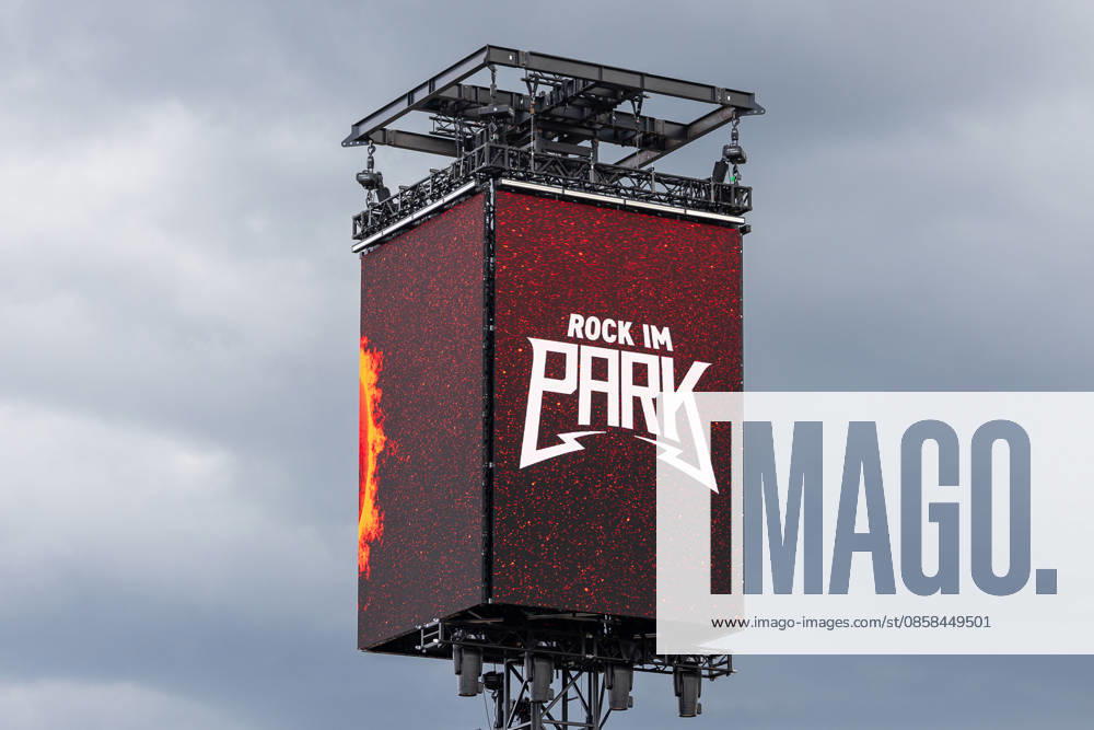 Music festival Rock im Park 2026 Tom Morello, Nuremberg, 05 06 2026 LED video tower with the logo of the Rock im Park music festival in front of a cloudy sky A flame effect can be seen on the side Nuremberg Bavaria Germany 20260605-1V9A9018-M4000