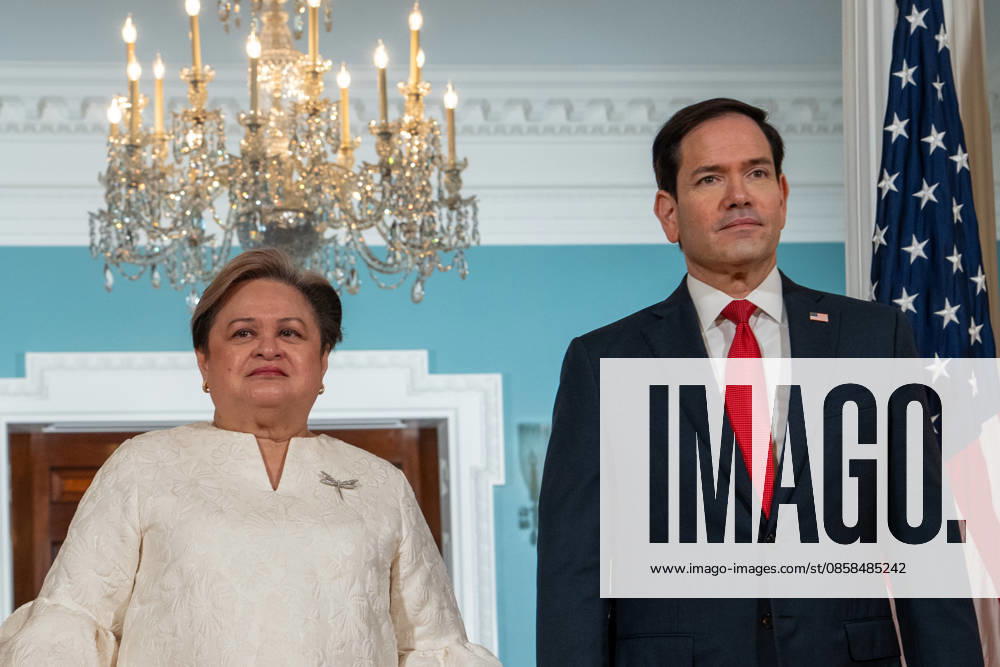 US Secretary of State Marco Rubio meets with Philippine Foreign Secretary Maria Theresa Lazaro at the Department of State in Washington, DC on June 5, 2026. Washington United States - ZUMAl312 20260605_znp_l312_003