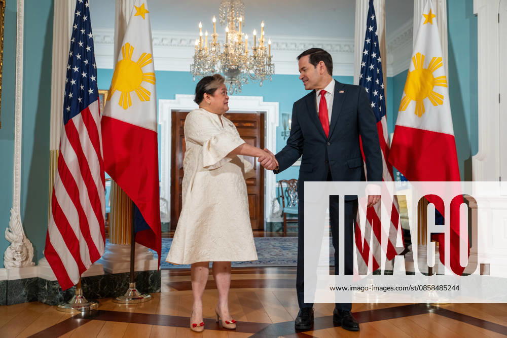 US Secretary of State Marco Rubio meets with Philippine Foreign Secretary Maria Theresa Lazaro at the Department of State in Washington, DC on June 5, 2026. Washington United States - ZUMAl312 20260605_znp_l312_004