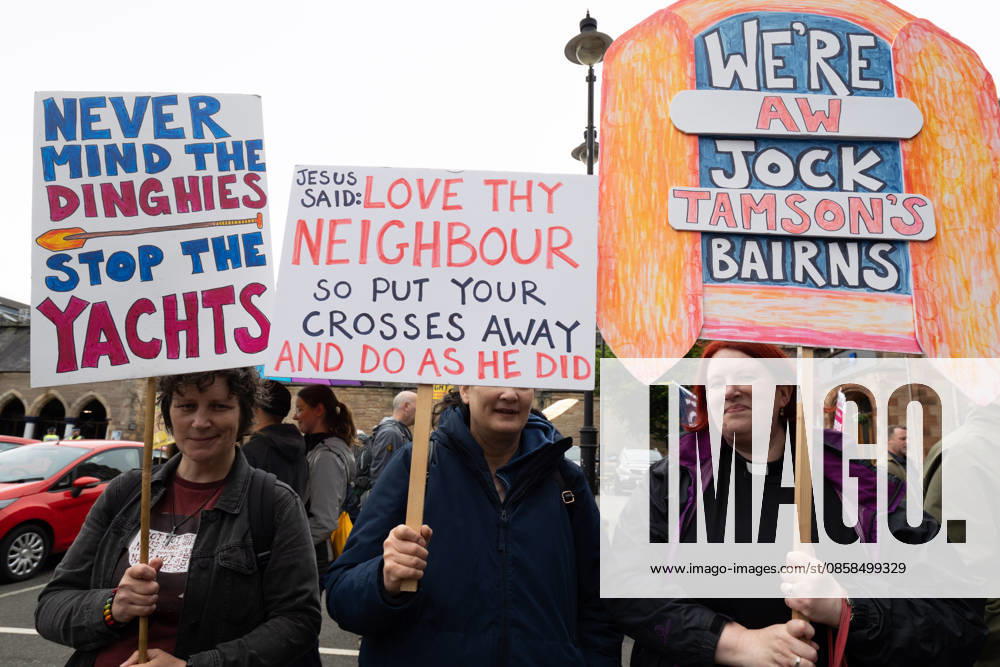 Anti-immigration protesters held a demonstration outside The Queens Hotel in Perth, while pro-immigration protesters aligned with Perth Against Racism staged a Reject Hate And Division counter-demonstration outside the Radisson Blu Hotel opposite. Both hotels are being used to house asylum seekers and have been the focus of similar protests in recent months. Perth UK - ZUMAs357 20260606_zip_s357_008