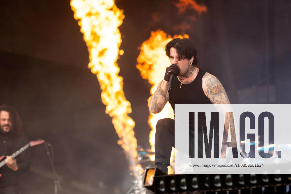 Daniel Winter Bates singing during the performance of the British metalcore band Bury Tomorrow as part of the Rock am Ring 2026 festival at the Nürburgring Nürburg Rock am Ring Rheinland Pfalz Germany