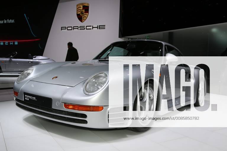 Porsche 959 built in 1987 in front of Porsche Logo Lettering Special Exhibition 70 years of Porsche sports cars Mondial Paris Motor Show 2018 04 10 14 10 2018 Press Days 02 03 10 2018 Mondial de l Auto l Automobile Paris Expo Porte de Versailles Paris France Paris Motor Show Exhibition
