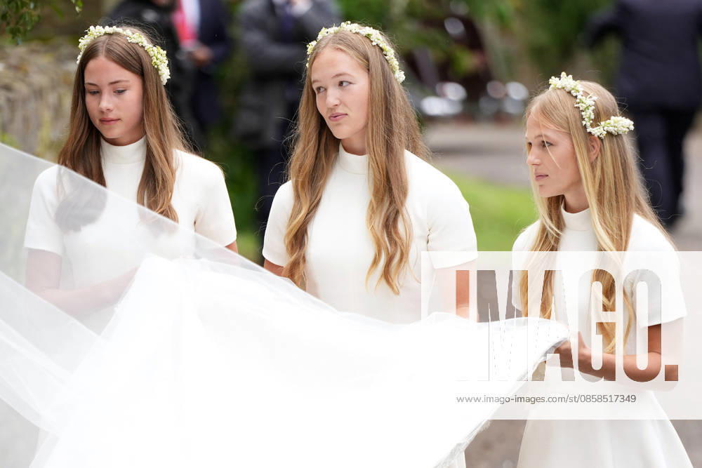 The Wedding of Harriet Sperling to Peter Phillips Georgina Sperling, Savannah Phillips and Isla Phillips attend the Wedding of Harriet Sperling to Peter Phillips at All Saints Church, Kemble, Gloucestershire, UK, on the 6th June 2026. Picture by James Whatling Kemble All Saints Church Gloucestershire United Kingdom WHA-0825