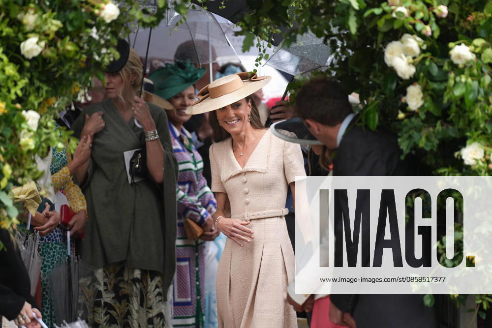 The Wedding of Harriet Sperling to Peter Phillips The Princess of Wales attends the Wedding of Harriet Sperling to Peter Phillips at All Saints Church, Kemble, Gloucestershire, UK, on the 6th June 2026. Picture by James Whatling Kemble All Saints Church Gloucestershire United Kingdom WHA-0825