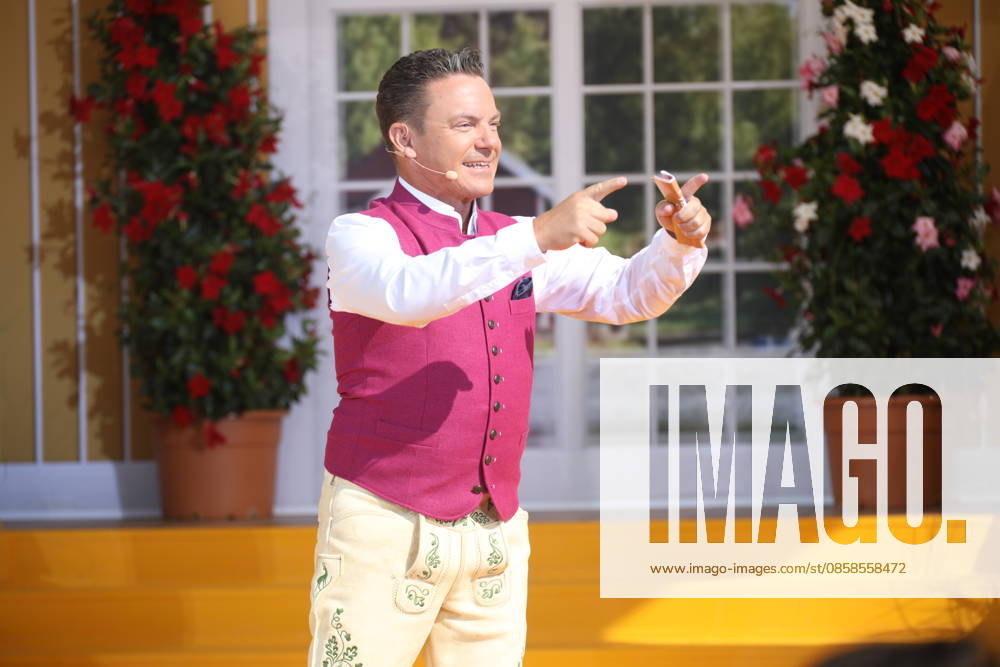 Stefan Mross on the ARD TV show Immer wieder sonntags at Europa Park Rust
