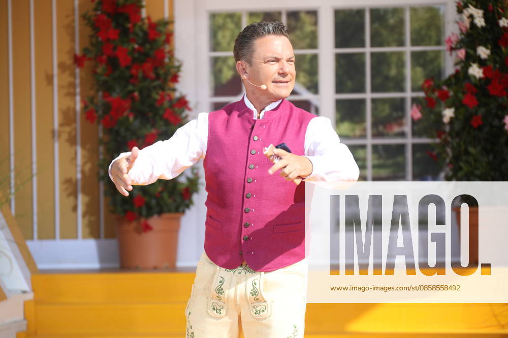 Stefan Mross on the ARD TV show Immer wieder sonntags at Europa Park Rust
