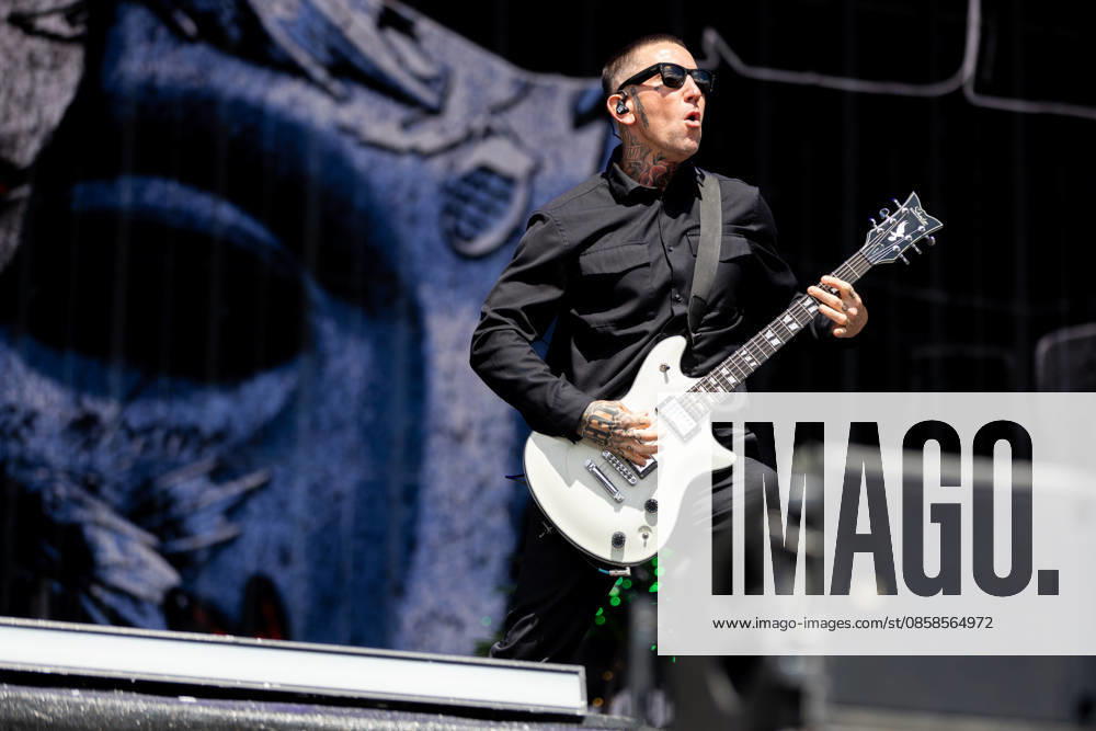Danny Daniel Murillo singing during the performance of the US rap rock band Hollywood Undead as part of the Rock am Ring 2026 festival at the Nürburgring Nürburg Rock am Ring Rheinland Pfalz Germany
