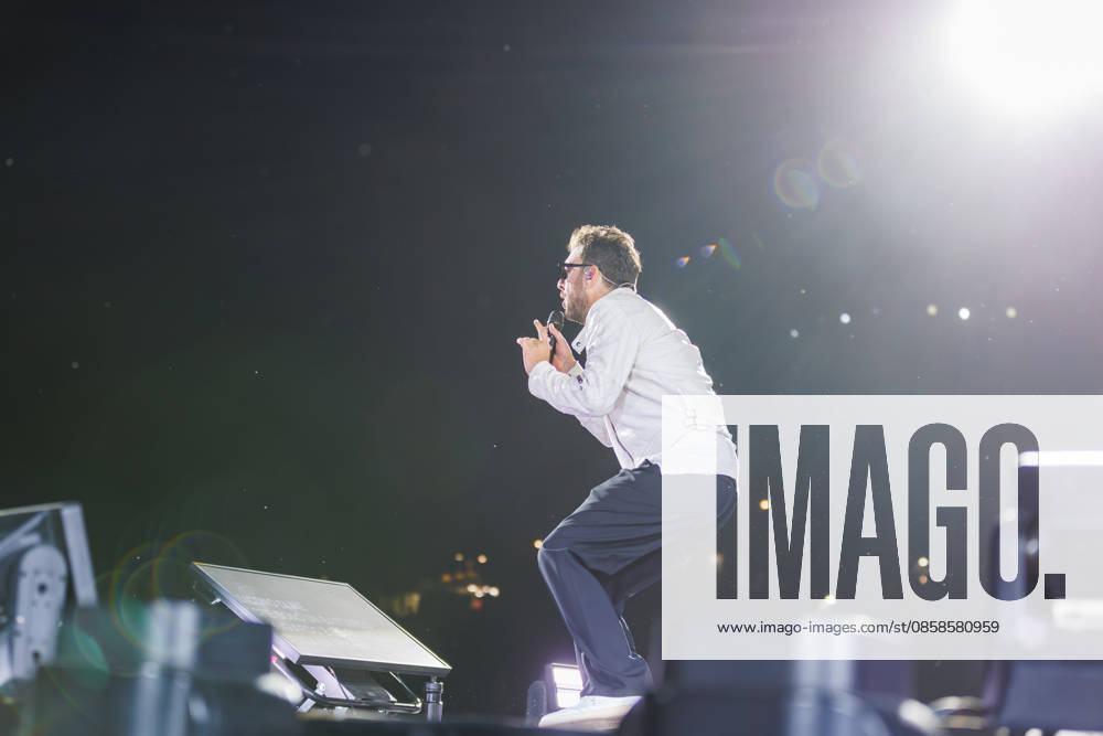 Music Concert - Cesare Cremonini Live2026 Cesare Cremonini performs the tour Live 2026 on June 07, 2026 at Circo Massimo, Rome, Italy. Rome Circo Massimo Italy