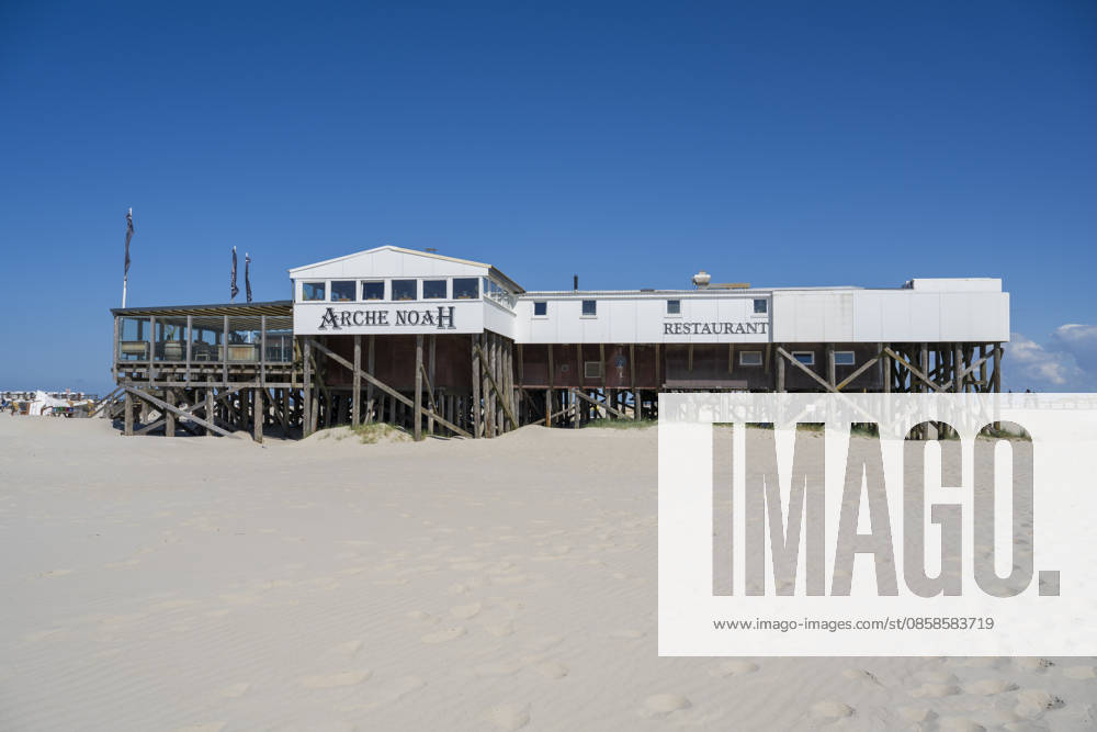 Restaurant on Sea, Arche Noah, Pile dwellings, Sankt Peter Ording, Eiderstedt, North Friesland, North Sea, Schleswig Holstein, Germany 1100405130
