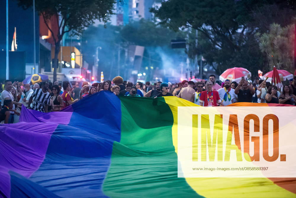 SaO PAULO, SP - 07.06.2026: 30 PARADA DO ORGULHO LGBT - The 30th LGBT+ Pride Parade took place this Sunday (7), in Sao Paulo, with the theme The street calls. The ballot box confirms. In the photo, the LGBT flag. x2958049x VincentxBosson