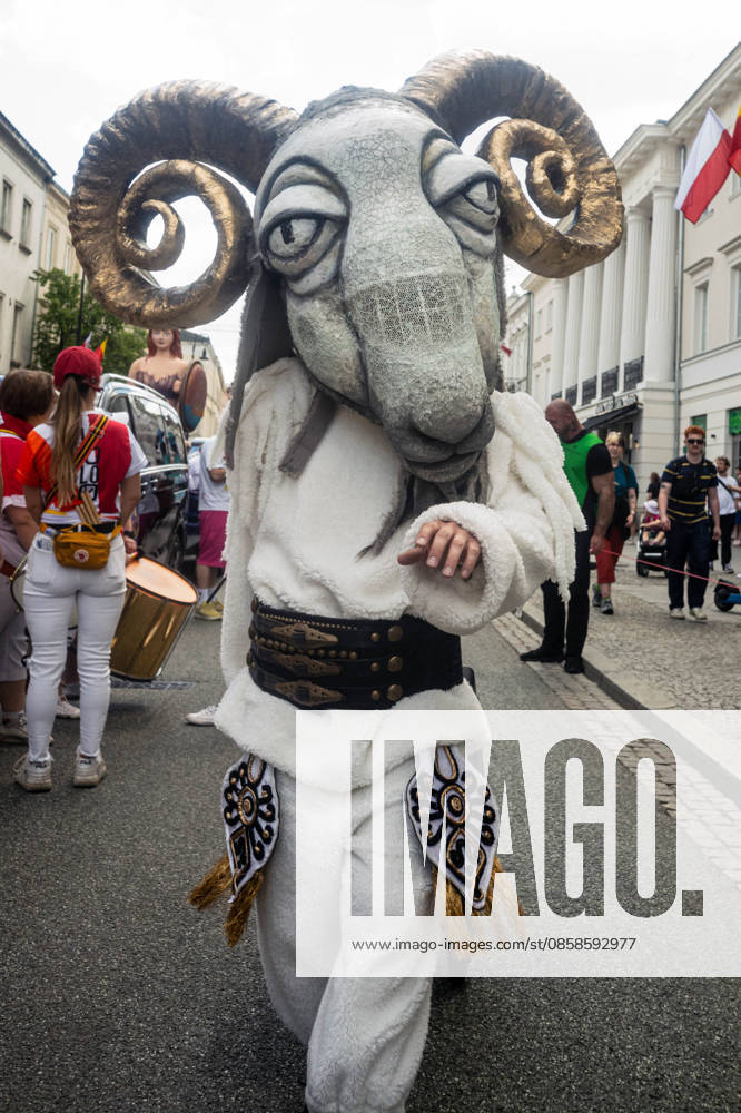 Varsovians enjoy the 5th annual Mermaid Parade in Warsaw - 06 Jun 2026 A performer poses wearing an ornate goat s head. Varsovians took to the streets to enjoy the 5th annual parade of the Mermaids. Celebrating the mermaid, the symbol of the city, the Warsaw districts came together to create a colourful procession of mermaids, bands, acrobats, dancers, and other performers, which moves from the Charles De Gaulle roundabout along the Royal Route to Castle Square. Warsaw Poland