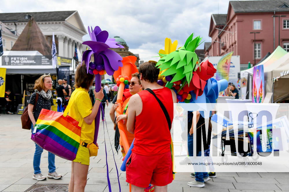 Deutschland, Baden-Wuerttemberg, Karlsruhe 08.06.2026, Deutschland, GER, Baden-Wuerttemberg, Karlsruhe im Bild Themenbild, CSD Karlsruhe 2026, Christopher Street Day, Karlsruhe Pride, LGBTQIA+, Pride, Vielfalt, Diversität, Gleichberechtigung, Akzeptanz, Toleranz, Sichtbarkeit, Queer Community, Love is Love, Regenbogenflagge, Pride Parade, Demonstration, Menschenrechte, Inklusion, Antidiskriminierung, Solidarität, Community, Empowerment, Gender Diversity, Trans Rights, Nonbinary, Lesbian, Gay, Bisexual, Queer, Ally, Pride Month, Straßenfest, Vielfalt feiern, Gleichstellung, Karlsruhe Events, Baden-Württemberg, bunt, laut, stolz, Liebe, Respekt, Freiheit, Zusammenhalt, Christopher Street Day Karlsruhe, CSD 2026, Pride Karlsruhe, Queere Si Deutschland, Baden-Wuerttemberg, Karlsruhe, 08.06.2026-29