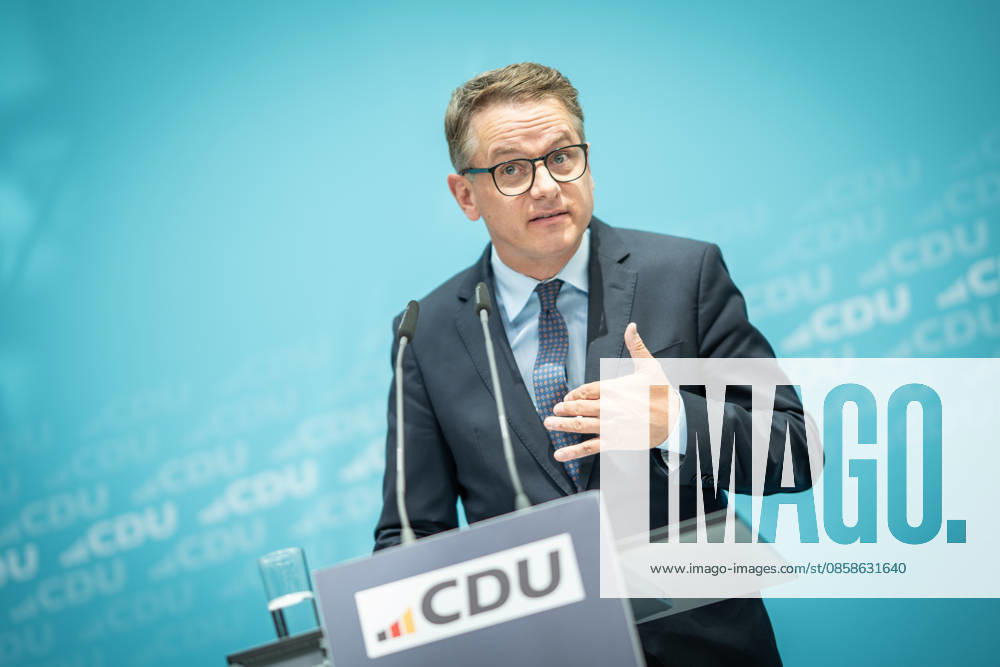 Carsten Linnemann, CDU Secretary General, during the press conference after the Federal Executive Committee meeting CDU Federal Executive Committee and committee meetings on 08 06 2026, Berlin Berlin Germany Konrad Adenauer Haus, Bundespart