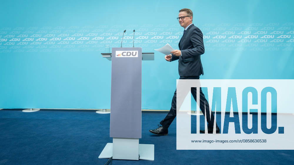 Carsten Linnemann, CDU Secretary General, during the press conference after the Federal Executive Committee meeting CDU Federal Executive Committee and committee meetings on 08 06 2026, Berlin Berlin Germany Konrad Adenauer Haus, Bundespart