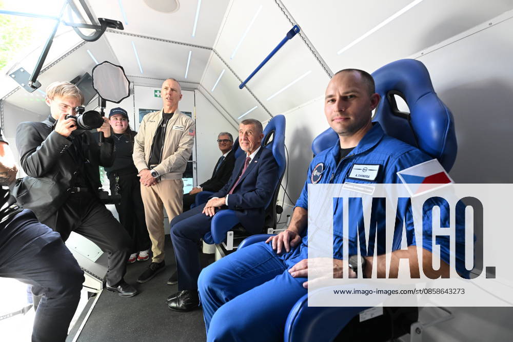 American astronaut Andrew Feustel, standing middle, and Prime Minister Andrej Babis (ANO), 2nd from right, and Czech Army pilot and reserve astronaut Ales Svoboda (right) sitting in the SpaceBuzz mobile rocket, which offers visitors a virtual journey into space and a view of Earth through the eyes of astronauts, within an an event for the Czech Journey to Space project, featuring an educational program and a virtual space mission, at Prague Exhibition Grounds, Prague Czech Republic, on June 8, 2026. (CTKxPhoto KaterinaxSulova) CTKPhotoP2026060805580 CTKPhotoP2026060805580