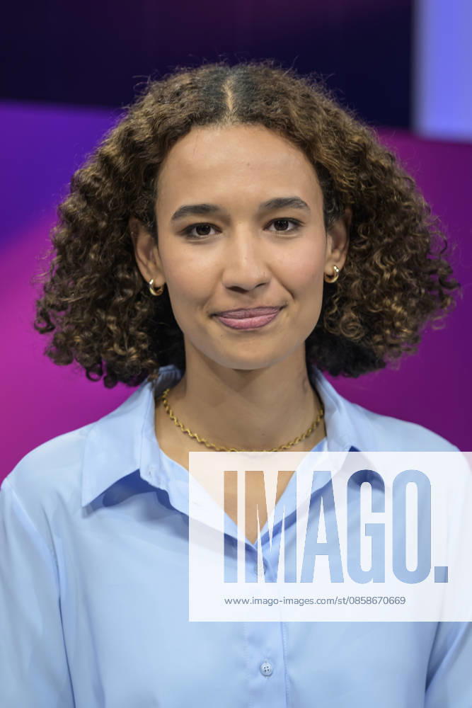 V l Alisha Mendgen Focus , GER, Berlin, Studio, guest on Maischberger, political talk show, TV, format, with presenter Sandra Maischberger, Das Erste, from Adlershof Am Studio 20, 08 06 2026,