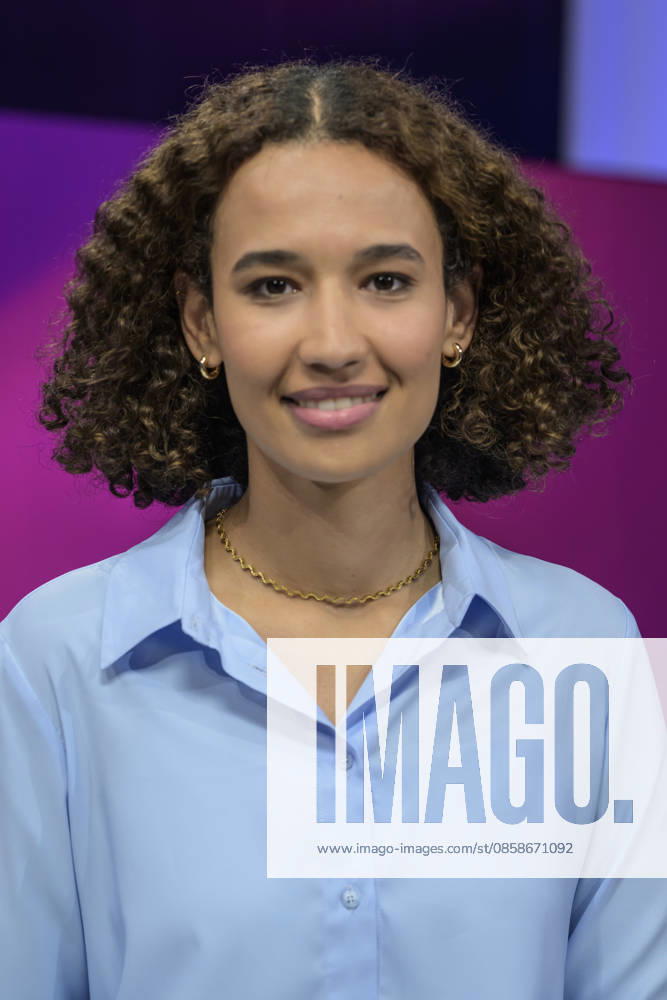 V l Alisha Mendgen Focus , GER, Berlin, Studio, guest on Maischberger, political talk show, TV, format, with presenter Sandra Maischberger, Das Erste, from Adlershof Am Studio 20, 08 06 2026,