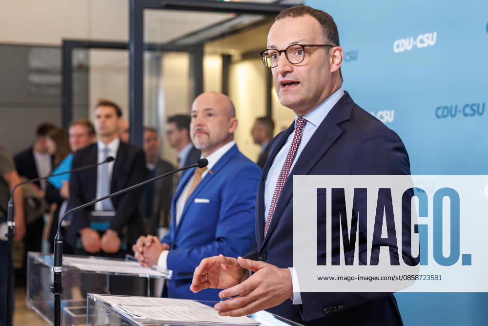 Statement before the CDU CSU parliamentary group meeting CDU CSU parliamentary group leader Jens Spahn speaks during a statement before the parliamentary group meetings on 09 06 2026 in Berlin Berlin Berlin Germany Reichstag