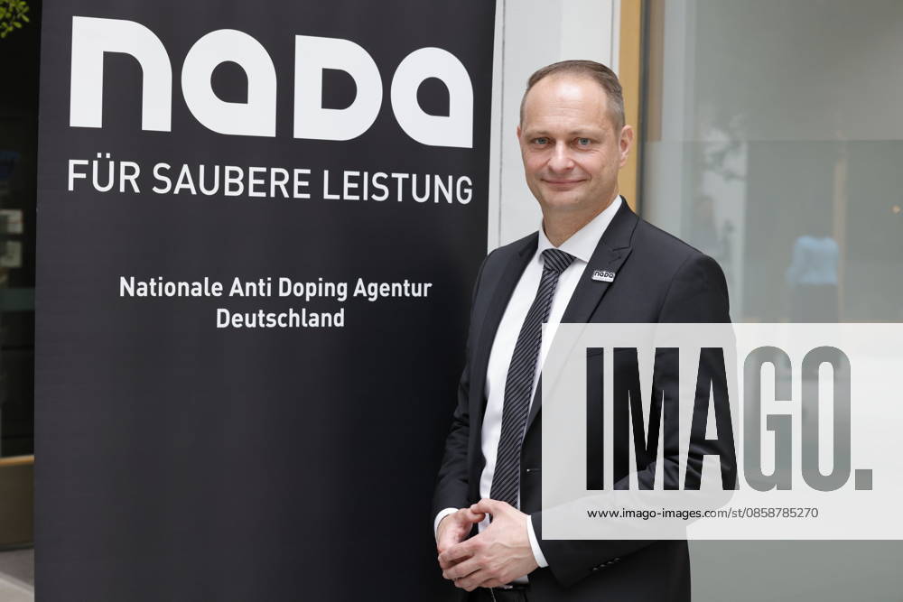 Dr. Lars Mortsiefer, Chairman of the Board and Head of the Legal Department of NADA, Germany, Berlin, Haus der Bundespressekonferenz Press Conference, Topic National Anti Doping Agency Germany NADA