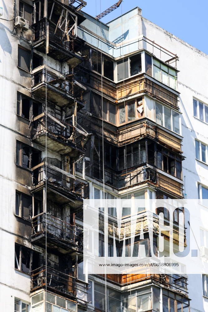 RUSSIA, MOSCOW - JUNE 10, 2026: A fire causes damage to an apartment building on Aviatorov Street, Solntsevo, western Moscow, with six balconies reportedly destroyed and 30 residents bringing themselves to safety. Pavel Seleznev TASS 93624553