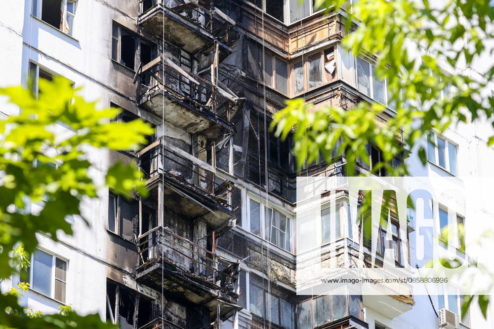 RUSSIA, MOSCOW - JUNE 10, 2026: A fire causes damage to an apartment building on Aviatorov Street, Solntsevo, western Moscow, with six balconies reportedly destroyed and 30 residents bringing themselves to safety. Pavel Seleznev TASS 93624556