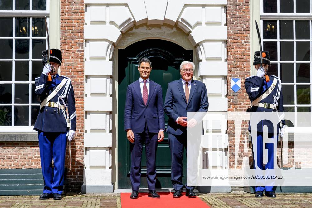 Den Haag, The Netherlands, 2026-06-10 12:01:19 THE HAGUE, 10-06-2026, Duivenvoorde Castle At the invitation of His Majesty King Willem Alexander and Queen Maxima, the Federal President of Germany, Frank-Walter Steinmeier, is paying a state visit to the Netherlands. He is accompanied by his wife, Elke Büdenbender. PHOTO: NLBeeld Patrick van Emst In the photo: Government lunch - Federal President Steinmeier and Mrs. Büdenbender are received by Prime Minister Jetten at Duivenvoorde Castle in Voorschoten. Credit: NL Beeld Patrick van Emst