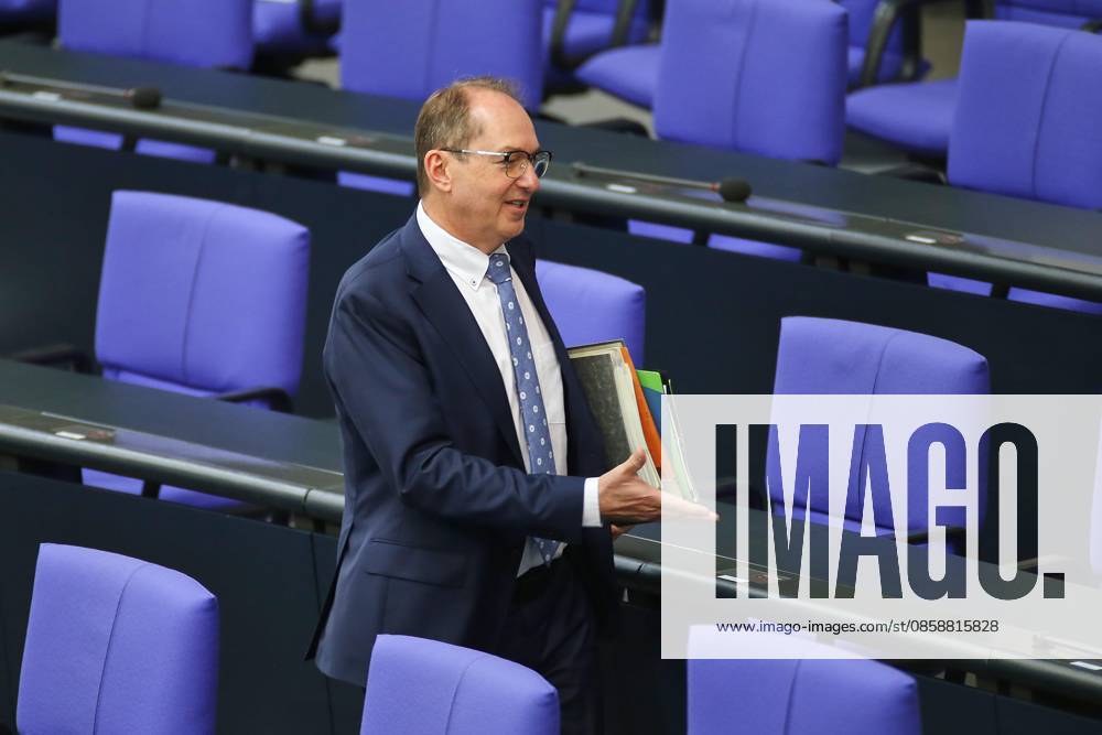 German Bundestag 82 Bundestag session Alexander Dobrindt