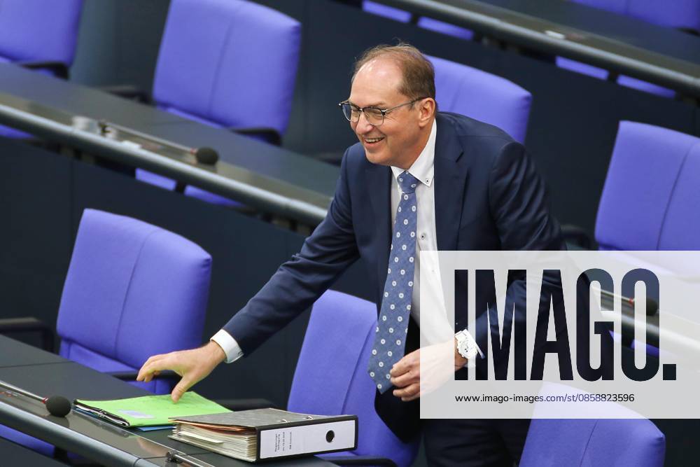 German Bundestag 82 Bundestag session Federal Minister of the Interior Alexander Dobrindt CSU