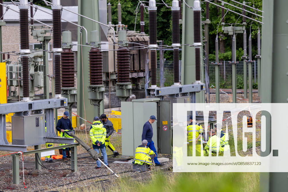 Current themed images Current situation in Reutlingen Betzingen after the power outage, 10 06 2026 Current themed images Current situation in Reutlingen Betzingen after the power outage, 10 06 2026 Betzingen substation Current construction work
