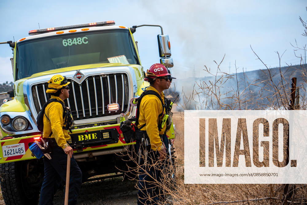 Fire crews battle the November Fire off Foussat Rd. in Oceanside, California, on June 10, 2026. Multiple resources were called to subdue the nearly 850 acre fire that borders Camp Pendleton and the Whelan Lake Audubon Society Preserve. Oceanside USA - ZUMAg219 20260610_znp_g219_009