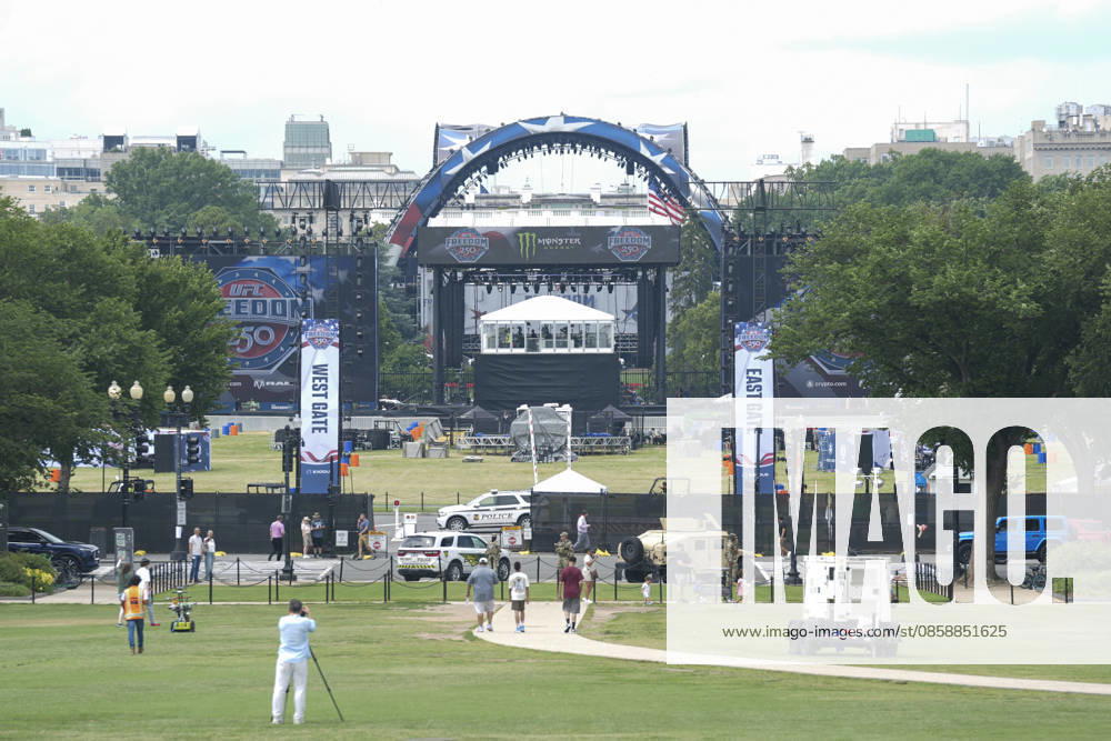 White House readies for UFC event as 250th anniversary celebrations approach WASHINGTON DC, UNITED STATES - JUNE 10: Security forces take security measures as preparations continue on the South Lawn of the White House ahead of the Ultimate Fighting Championship (UFC) Freedom 250 event, part of the America 250 celebrations, in Washington, D.C., United States on June 10, 2026. The event, scheduled for June 14, coincides with Flag Day and U.S. President Donald Trump s 80th birthday and has been described by the White House as a once-in-a-generation celebration of the American fighting spirit. Mehmet Eser Anadolu Washington United States. Editorial use only. Please get in touch for any other usage.