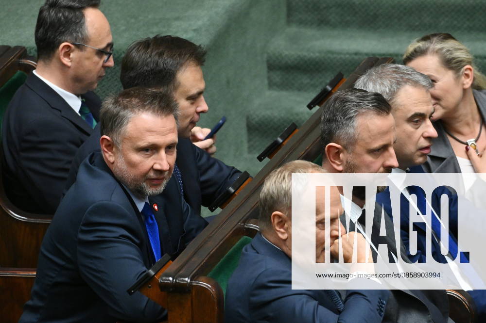 WARSZAWA SEJM RP Warsaw 10 06 2026 59th session of the Sejm of the 10th term - Polish Parliament DEBATA I GLOSOWANIE NAD WOTUM NIEUFNOSCI DLA MINISTRA MSWIA MARCINA KIERWINSKIEGO DEBATE AND VOTE ON THE NO-CONFIDENCE MOTION FOR THE MINISTER OF THE INTERIOR MARCIN KIERWINSKI N Z MARCIN KIERWINSKI DONALD TUSK WLADYSLAW KOSINIAK KAMYSZ ANDRZEJ DOMANSKI RZAD FOT DAMIAN BURZYKOWSKI NEWSPIX.PL NEWSPIX.PL --- newspix.pl