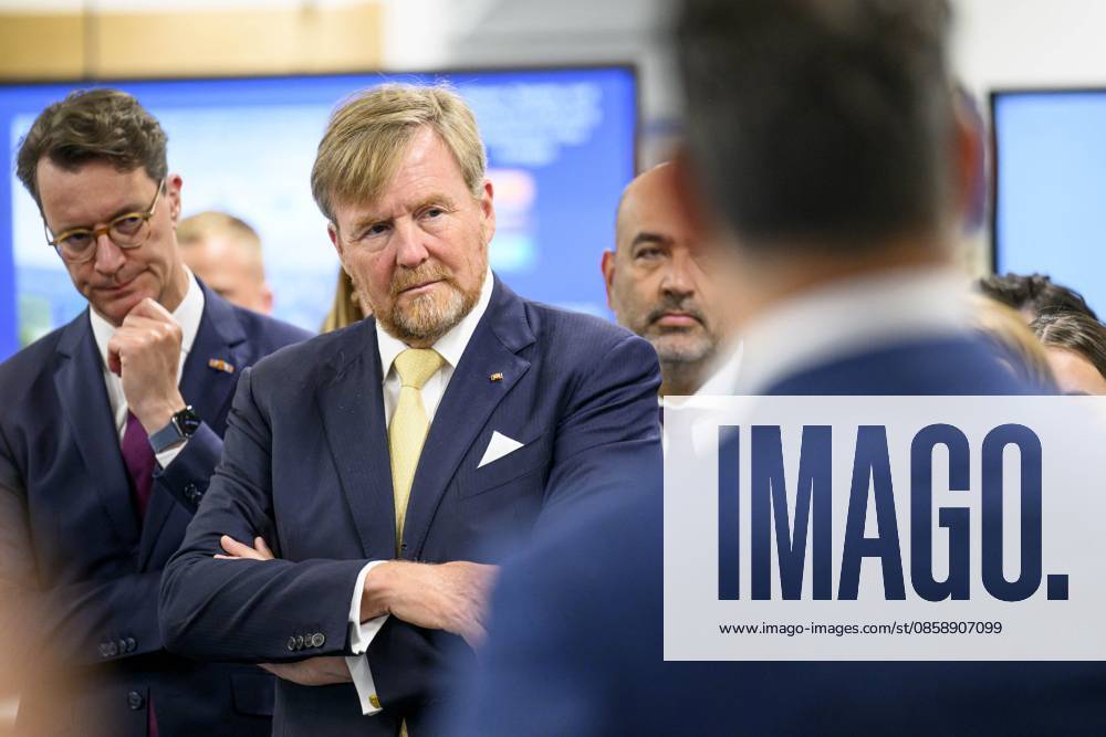 King Willem Alexander During State Visit - Sittard King Willem Alexander of the Netherlands visits VISTA college in Sittard, the Netherlands on June 11, 2026, alongside German Federal President Frank-Walter Steinmeier, his wife Elke Büdenbender, and Dutch Minister of the Interior and Kingdom Relations Pieter Heerma, engaging in discussions with students, teachers, and staff regarding cross-border cooperation between the Netherlands and Germany. Photo by Patrick van Emst NL Beeld Bruno Press ABACAPRESS.COM Netherlands