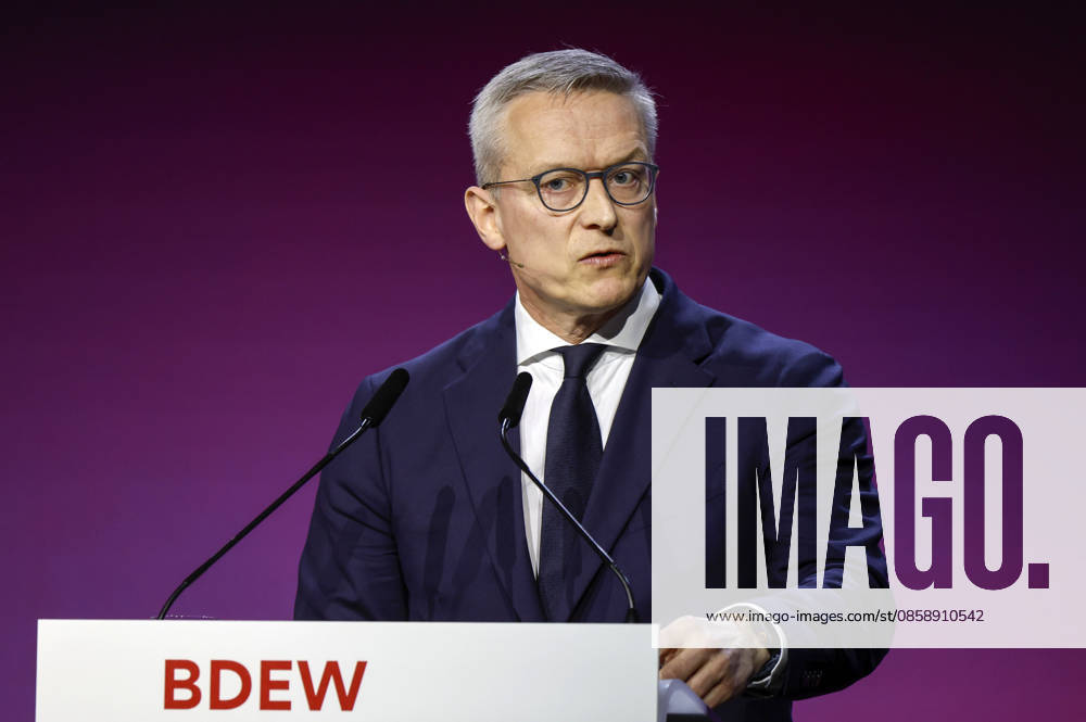 Karsten Wildberger at the BDEW Congress 2026 in the Berlin Station, 11 06 2026 Foto:xR.xSchmiegeltx xFuturexImagex bdew_6630