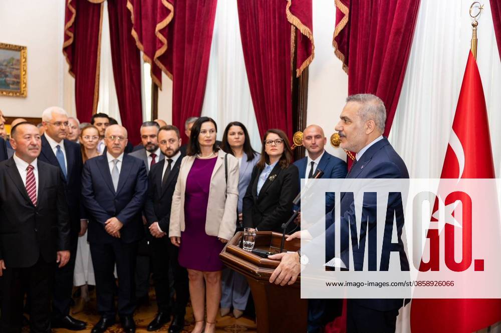 Turkish Foreign Minister Hakan Fidan in Sofia SOFIA, BULGARIA - JUNE 11: Turkish Foreign Minister Hakan Fidan (R) meets with Turkish businesspeople and expatriate politicians as part of his official visit to Sofia, Bulgaria, on June 11, 2026. Murat Gok Anadolu Sofia Bulgaria. Editorial use only. Please get in touch for any other usage.