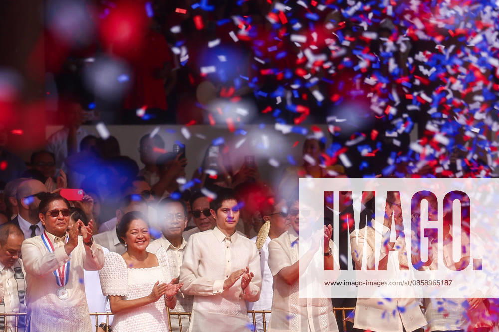 Philippines holds military parade to mark 128th Independence Day MANILA, PHILIPPINES - JUNE 12: Philippine President Ferdinand Bongbong Romualdez Marcos (L) and other senior officials react to a burst of ribbons, during a ceremony marking the 128th anniversary of Independence Day, in Manila, Philippines, on June 12, 2026. The military parade, which is consisted of the Air Force, Army and Navy and other forces, features different weapons and military assets, including the Israel-made The SPYDER Surface-to-air Missile Systems and Sabrah light tanks. It comes at a time of heightened tensions between Beijing and Manila in the South China Sea. Daniel Ceng Anadolu Manila Philippines. Editorial use only. Please get in touch for any other usag