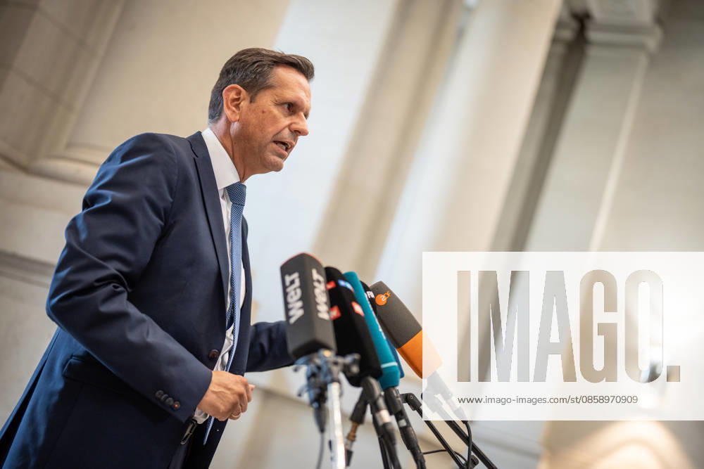 Olaf Lies, Minister-President of Lower Saxony, gives a press statement on his arrival at the Bundesrat Bundesrat meeting on June 12, 2026, Berlin Berlin Germany Bundesrat