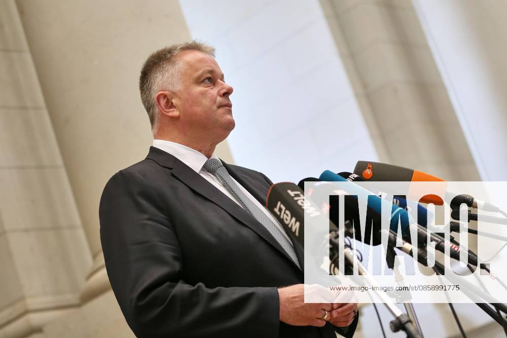 Bundesrat 1066 Meeting of the Bundesrat Gordon Schnieder CDU , Minister President of Rhineland-Palatinate