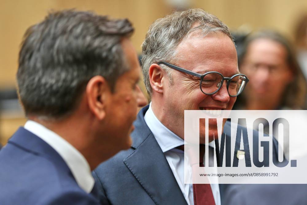 Bundesrat 1066 Meeting of the Bundesrat Olaf Lies SPD , Minister President of Lower Saxony and Mario Voigt CDU , Minister President of the Free State of Thuringia