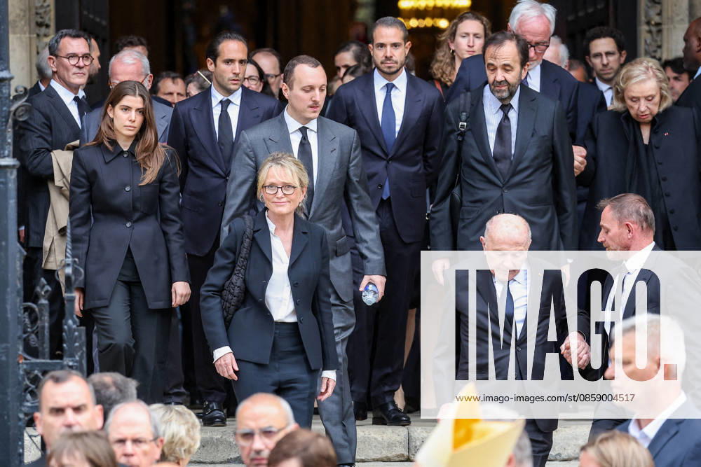 Esther Salat Baroux, Martin Rey Chirac, his mother Claude Chirac, Frédéric Salat Baroux, François Pinault and his wife Maryvonne Pinault, The funeral of B Chirac in the Sainte Clotilde Basilica in Paris 7th arrondissement on June 12, 2026 The former first lady of France died on June 5, 2026 at the age of 93 Jacovides Liewig Bestimage The funeral of B Chirac in the Sainte Clotilde Basilica in Paris 7th arrondissement on June 12, 2026 The former first lady of France died on June 5, 2026 at the age of 93 Paris France
