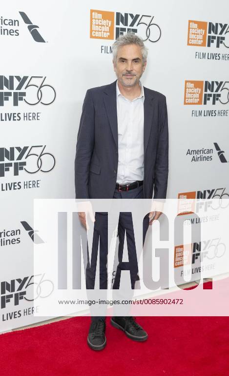 US: NYFF56 Roma premiere Alfonso Cuaron attend premiere of ROMA during the 56th New York Film Festival at Alice Tully Hall Lincoln Center New York New York United States Alice Tully Hall Lincoln Center LevxRadin