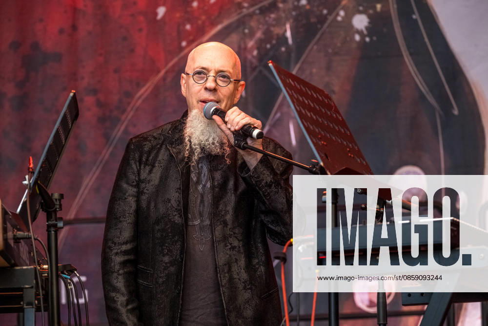Jordan Rudess, keyboardist of the US progressive metal band Dream Theater, performs at Bachfest Leipzig on the BachStage am Markt The musician presented his program Bach Reimagined, which combines works by Johann Sebastian Bach with modern sounds and improvisations Jordan Rudess Leipzig