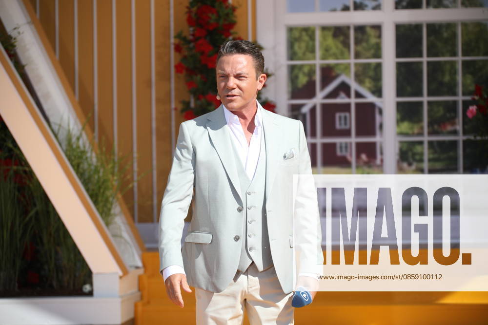 Stefan Mross on the ARD TV show Immer wieder sonntags at Europa Park Rust