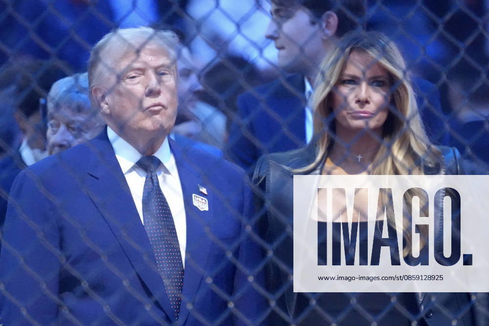 #2 US President Donald Trump (L) and his wife Melania Trump attend the mixed martial arts fight at the White House in Washington, D.C, 14 June 2026. Trump built a temporary arena on the White House lawn to celebrate his birthday with a UFC fight night, making the event unprecedented both in the history of the sport and at the presidential residence. UFC en la Casa Blanca: Trump celebra su cumpleanos con una velada inédita !ACHTUNG: NUR REDAKTIONELLE NUTZUNG!